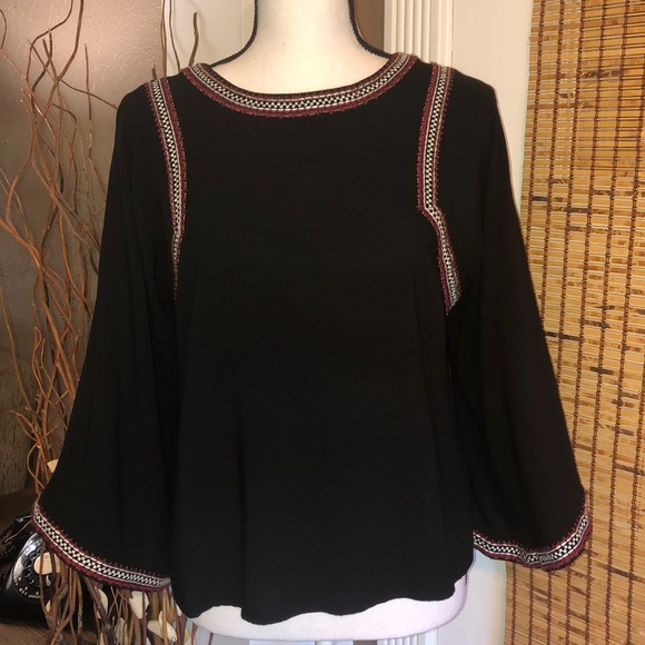 Forever 21 Tops - Forever 21 Boho Bell Sleeve Top Size Medium